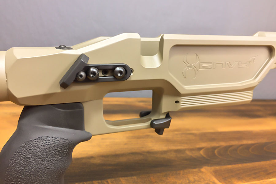 XLR Chassis Thumb Rest